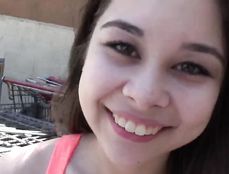 Giving Head In Public Turns On This Cutie