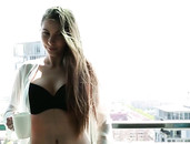 Voluptuous Brunette Beauty Rides His Dick Erotically